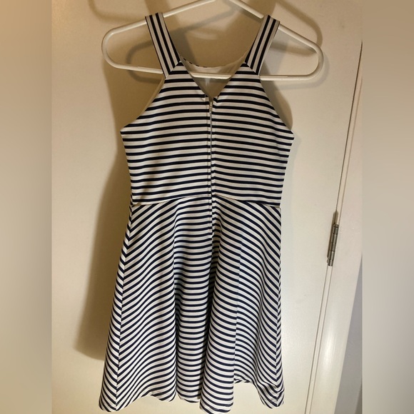 Girls Nordstrom Zunie Navy Blue and White Striped Dress Size 12 Classic - Picture 4 of 12